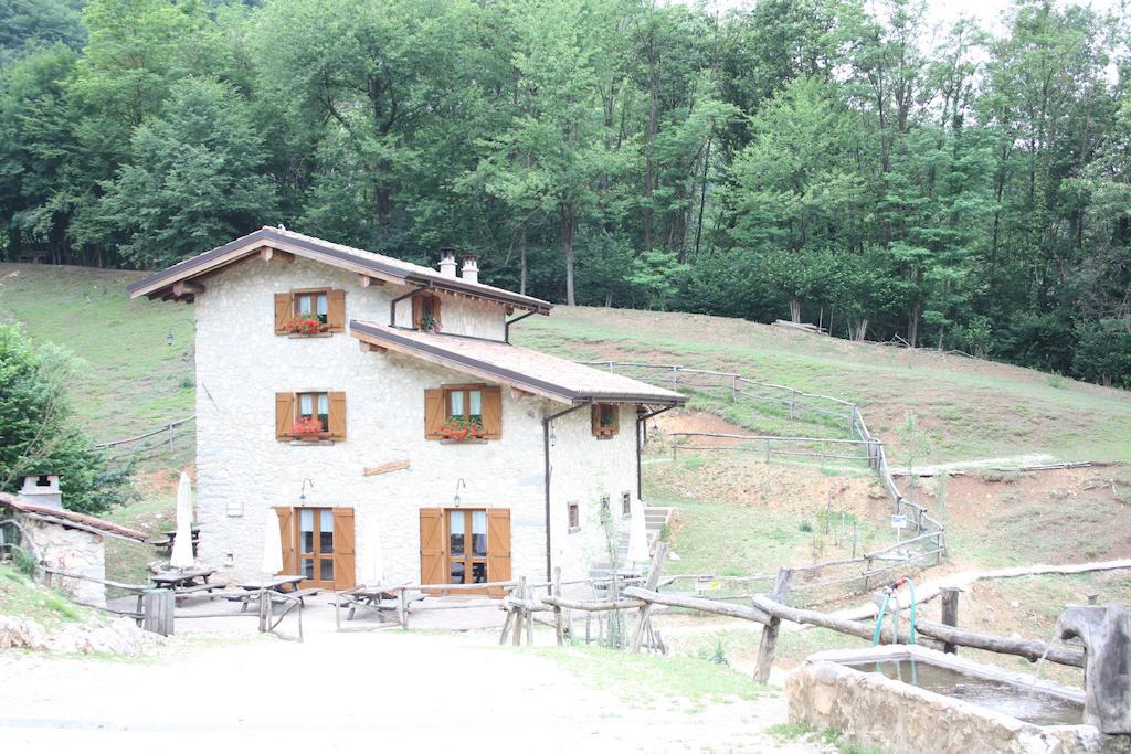 فيلا Sabbio Chieseفي Agriturismo Agrimon المظهر الخارجي الصورة